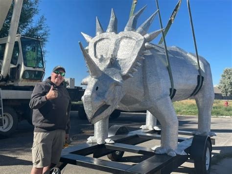 Local dinosaur sculpture headed to Ripley’s museum